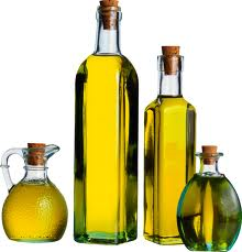 Flaschen mit Olivenöl